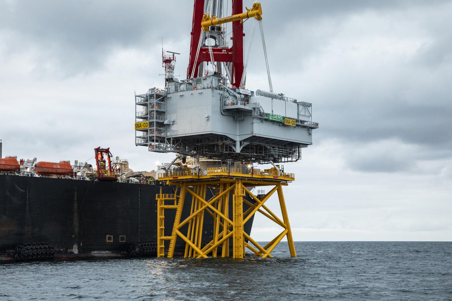 Heavy lift Crane Saint Nazaire