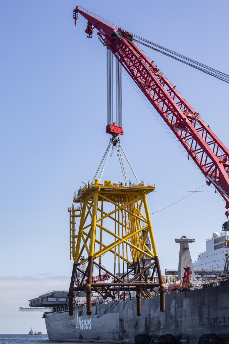 Heavy lift Crane jacket